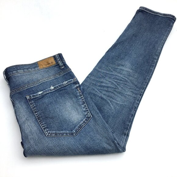 Express Women's Girlfriend Jeans High Rise Stretch Distressed size 10 length 29" - Picture 9 of 9
